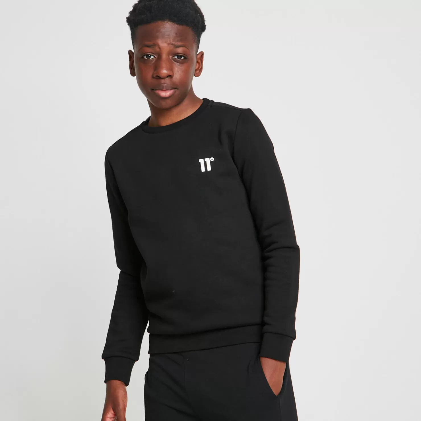 11 Degrees Sweatshirts< Junior Core Sweatshirt Small Logo – Black