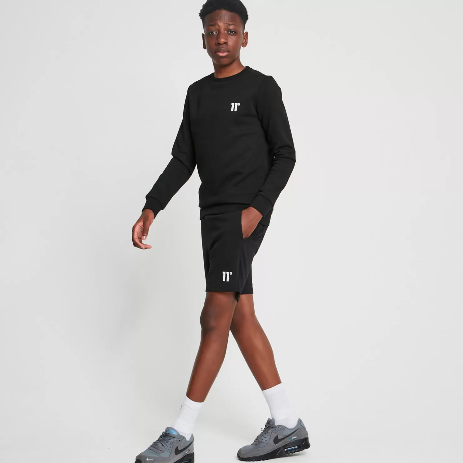 11 Degrees Sweatshirts< Junior Core Sweatshirt Small Logo – Black