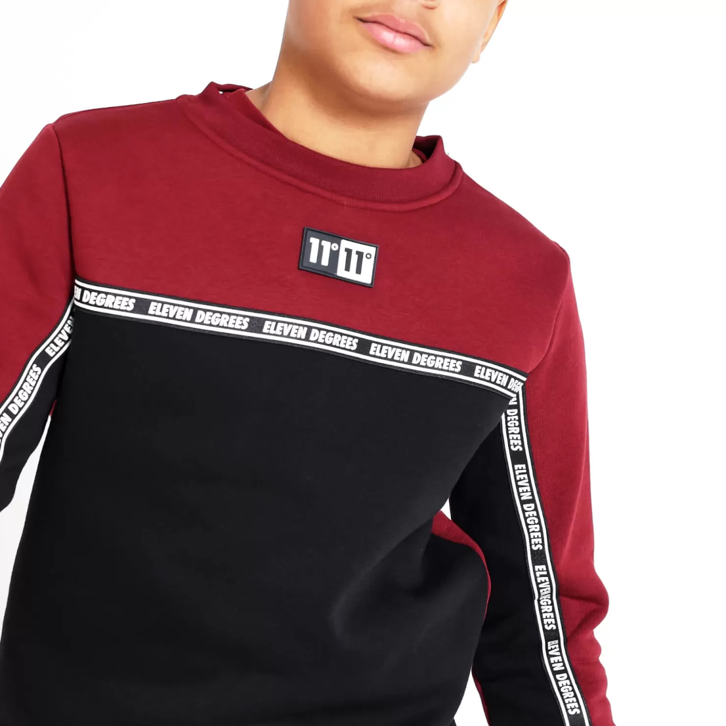 11 Degrees Sweatshirts< Junior Domino Taped Sweatshirt - Pomegranate/White/Black