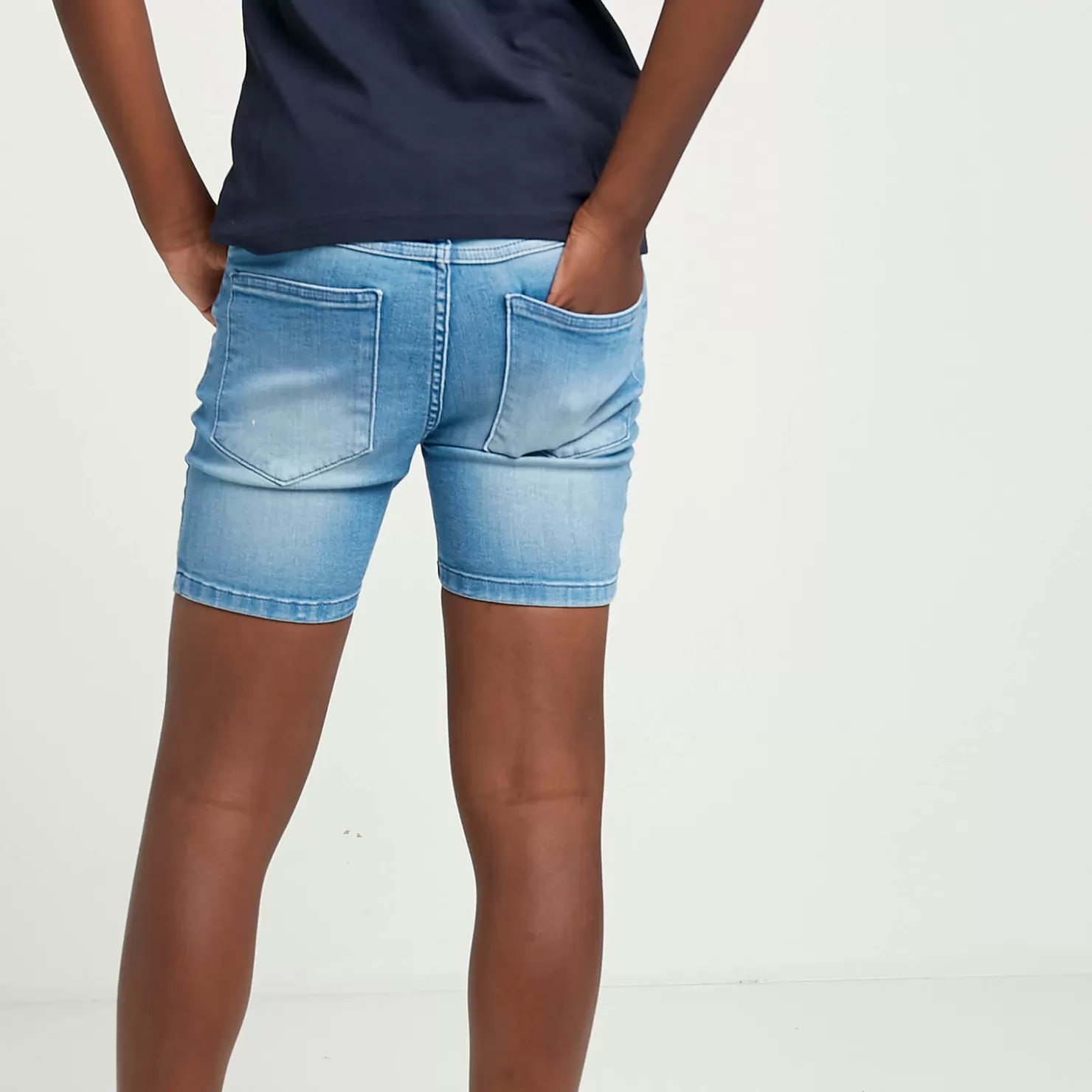 11 Degrees Shorts< Junior Sustainable Denim Shorts – Light Blue Wash