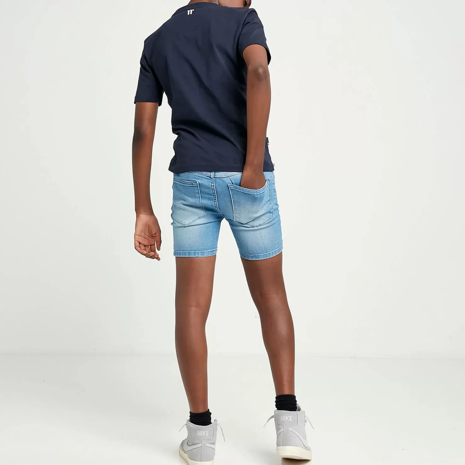11 Degrees Shorts< Junior Sustainable Denim Shorts – Light Blue Wash