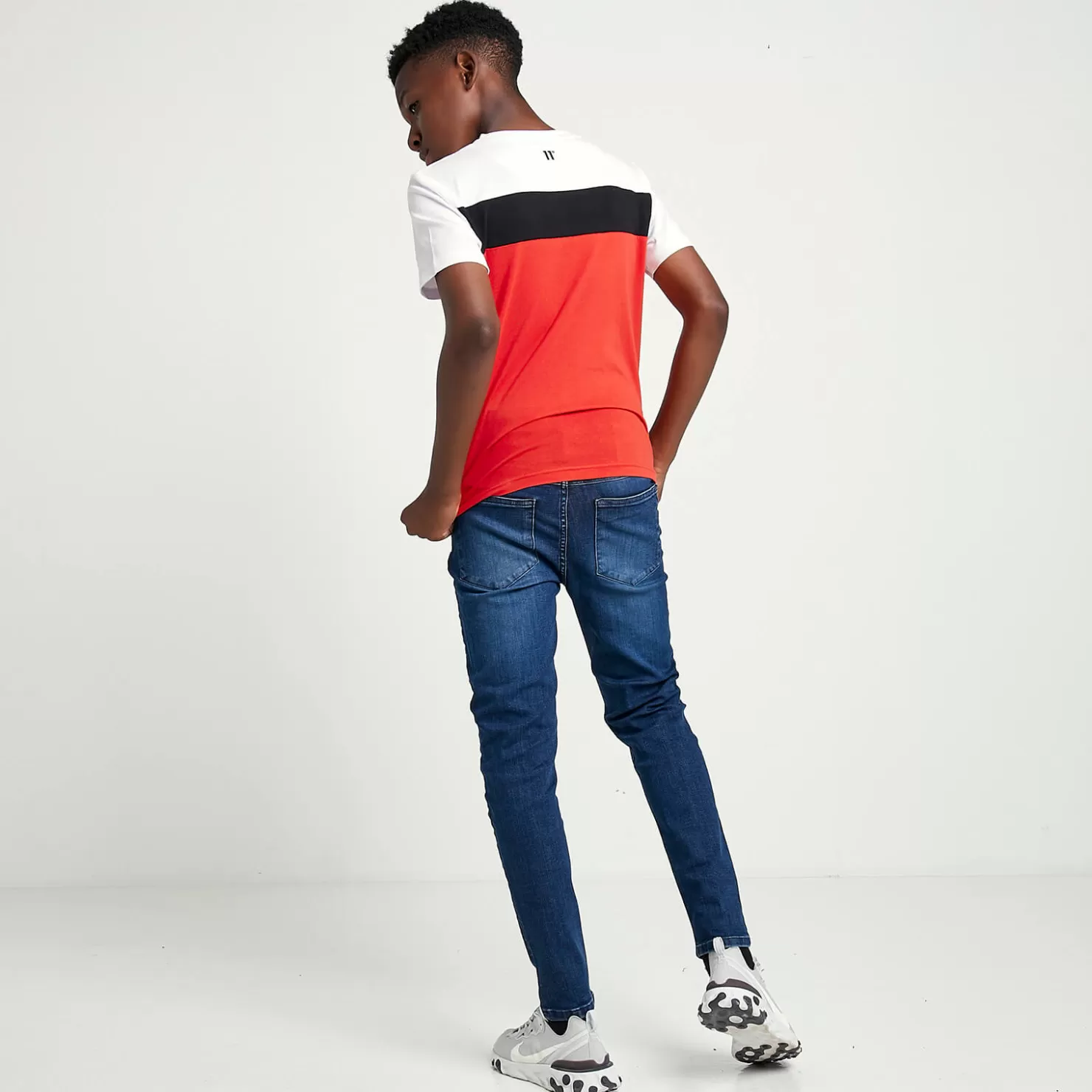 11 Degrees Jeans< Junior Sustainable Skinny Jeans – Mid Blue Wash