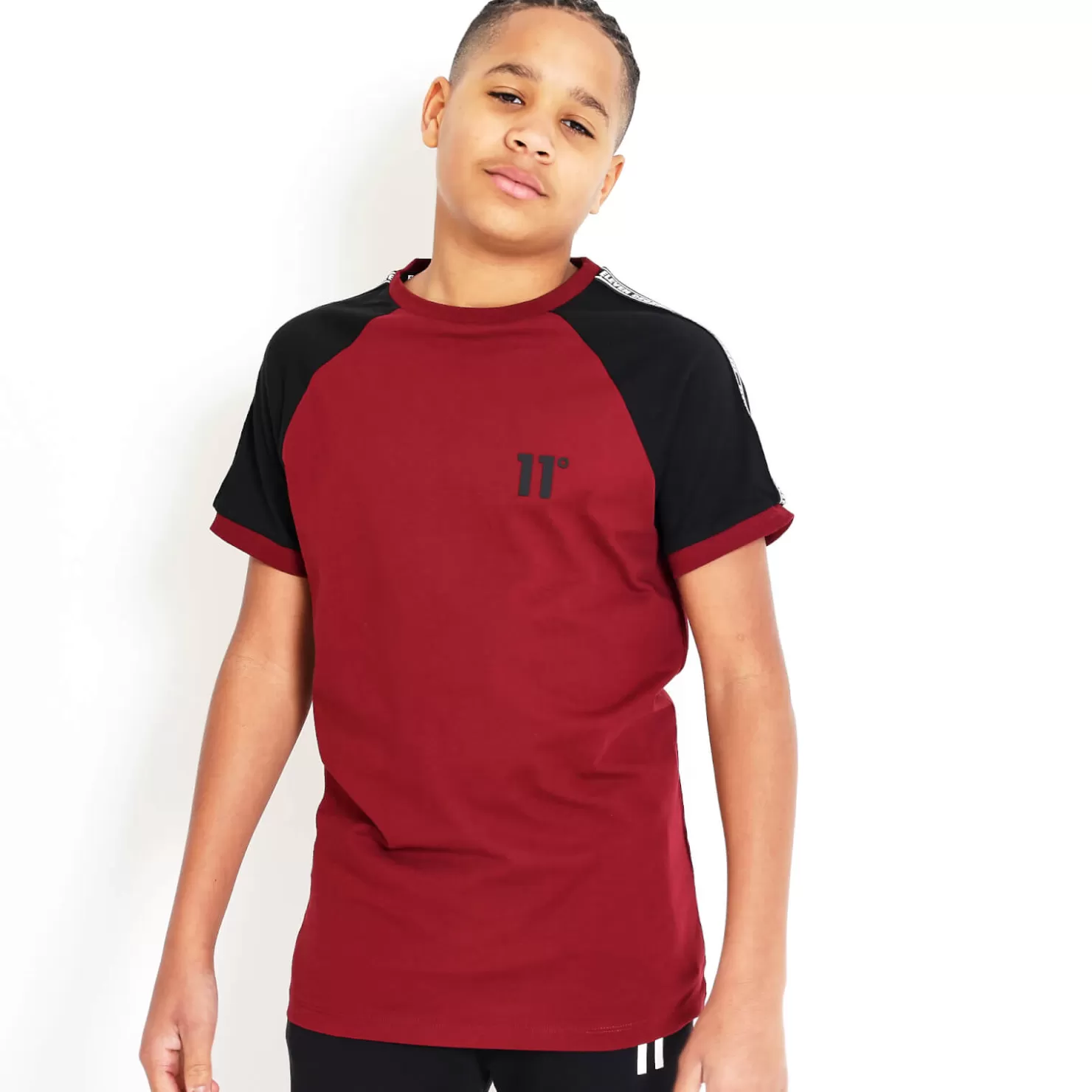 11 Degrees T-Shirts< Junior Taped Ringer T-Shirt - Pomegranate/Black