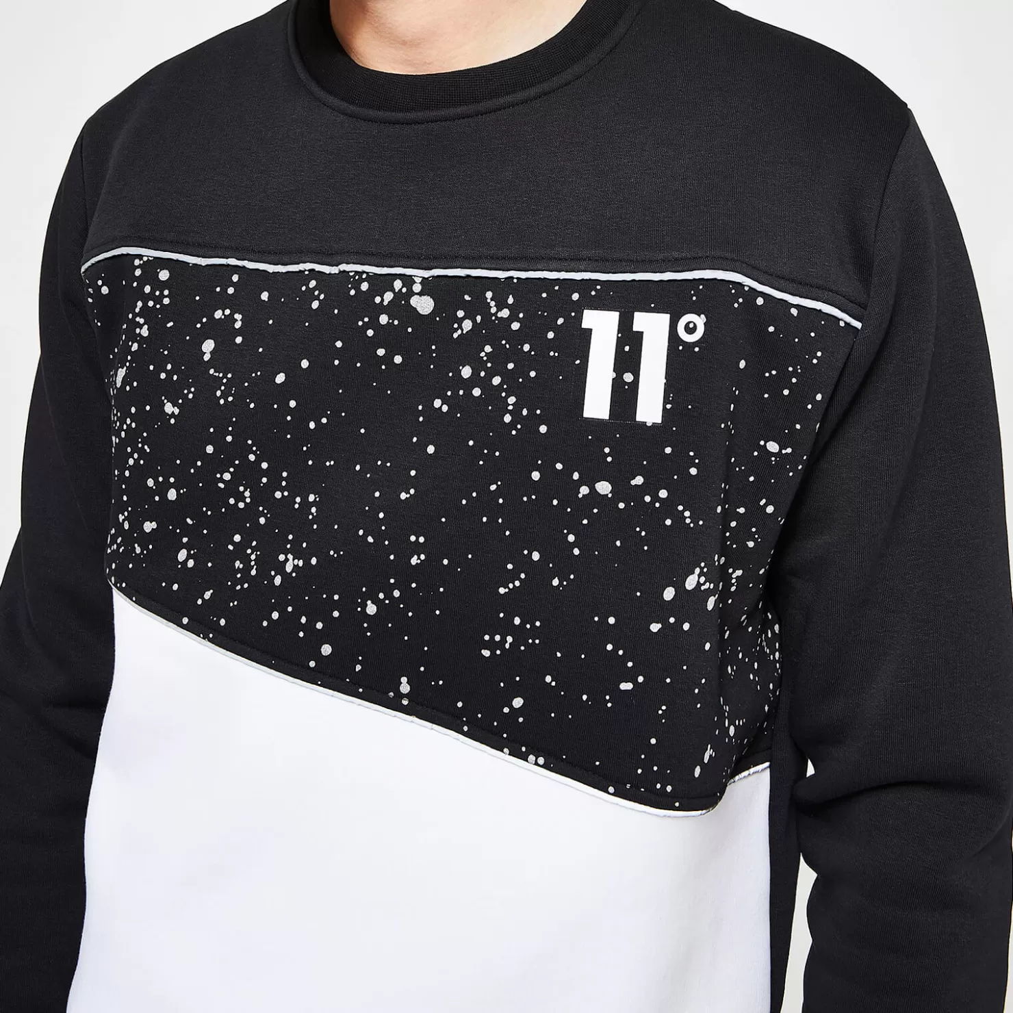11 Degrees Sweatshirts< Men'S Splatter Print Piped Cut & Sew Sweatshirt - White/Black/Reflective