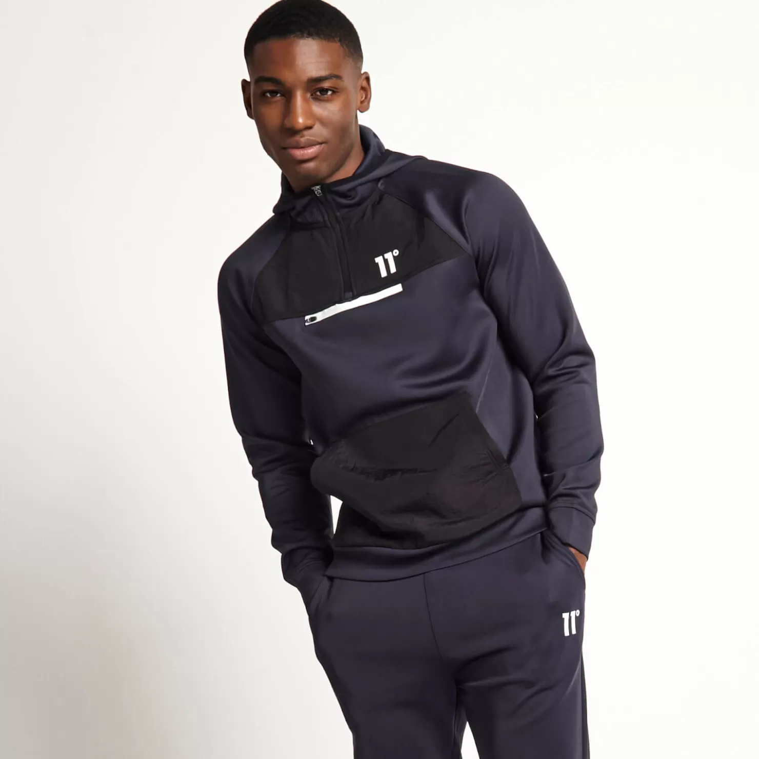 11 Degrees Tracksuits< Mixed Fabric Quarter Zip Track Top With Hood – Navy/Black