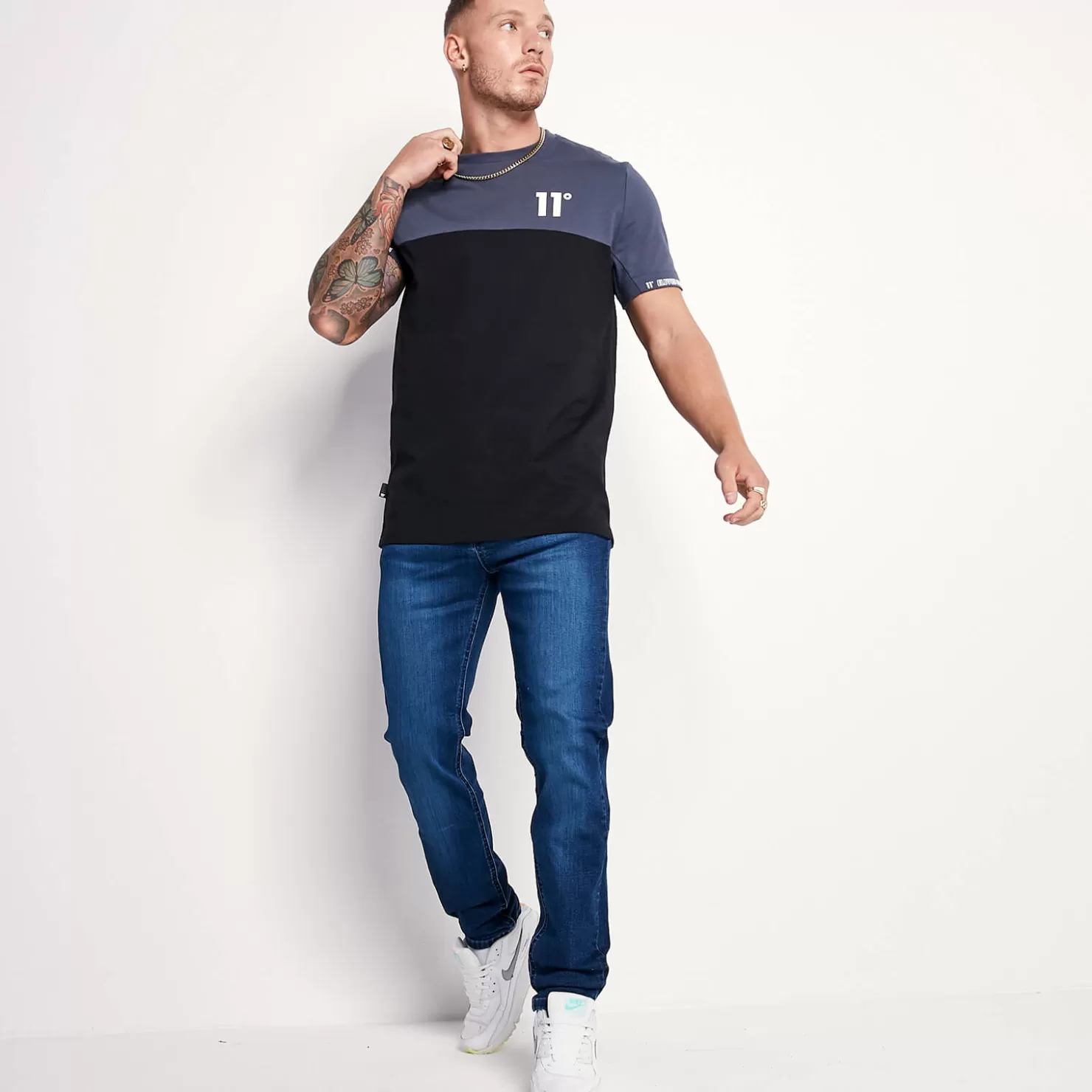 11 Degrees Jeans< Sustainable Slim Fit Denim Jeans – Mid Blue Wash