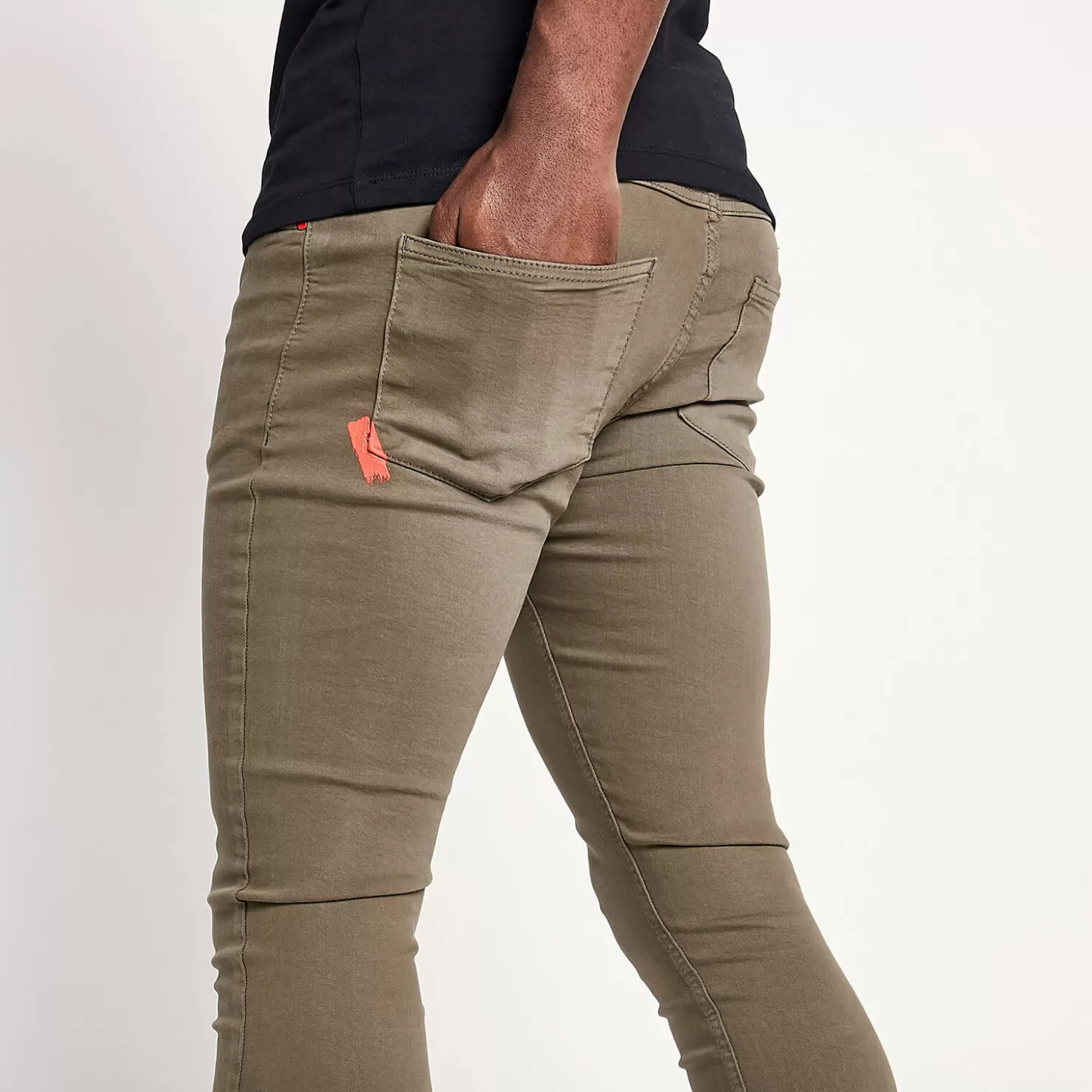 11 Degrees Jeans< Sustainable Stretch Jeans Skinny Fit – Khaki Wash