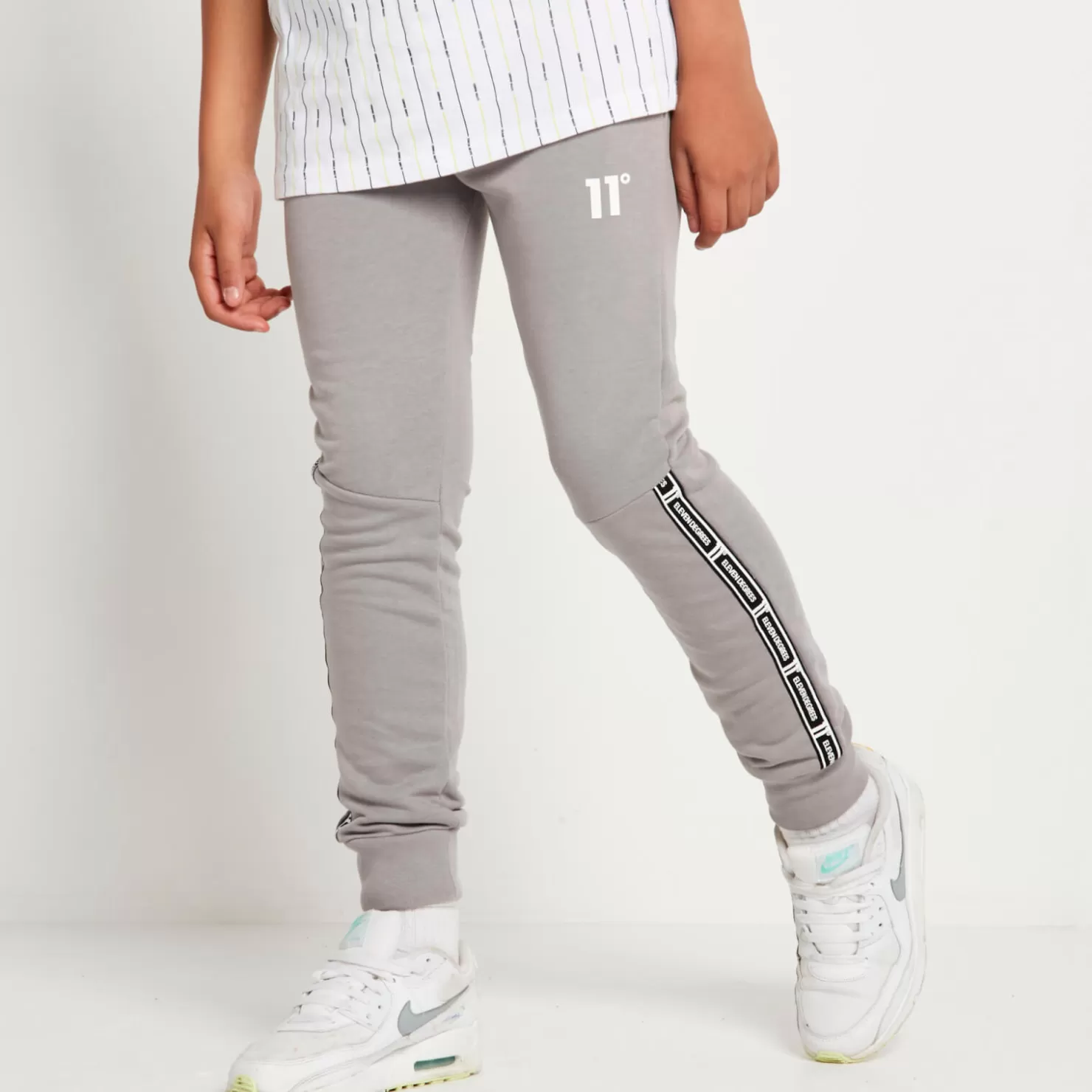 11 Degrees Joggers< Taped Joggers – Silver