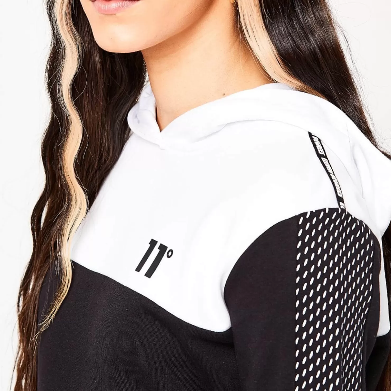 11 Degrees Hoodies< Womens Mesh Cut And Sew Cropped Pullover Hoodie – Black / White