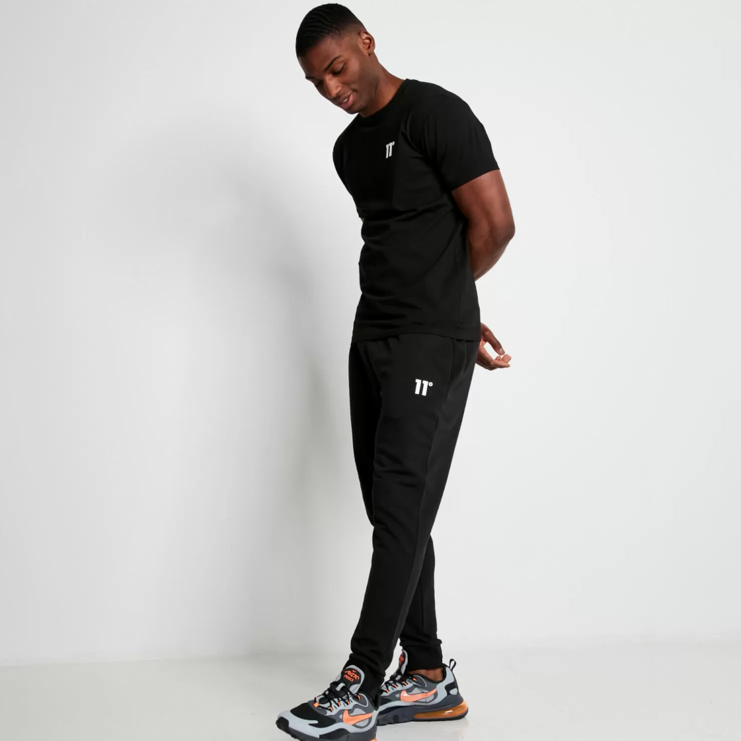 11 Degrees Joggers<Core Joggers – Black