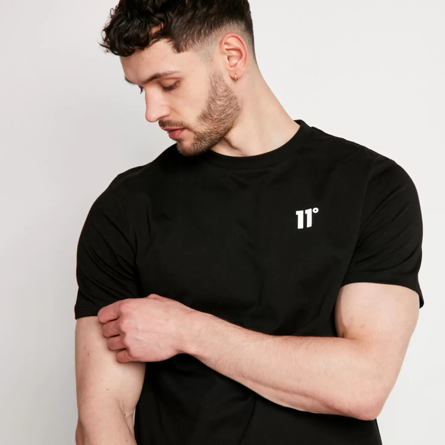 11 Degrees T-Shirts<Core T-Shirt – Black