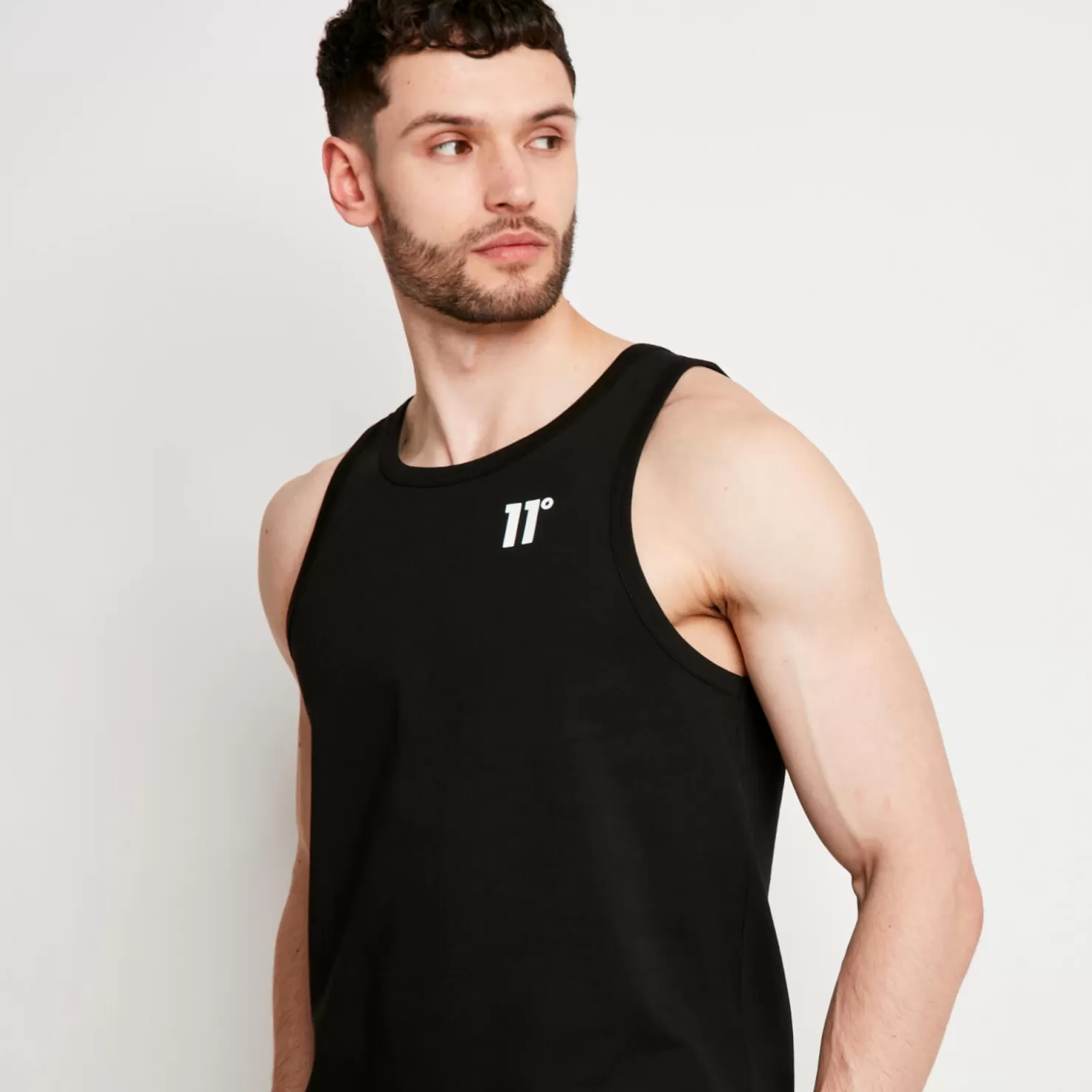 11 Degrees Vests<Core Vest – Black