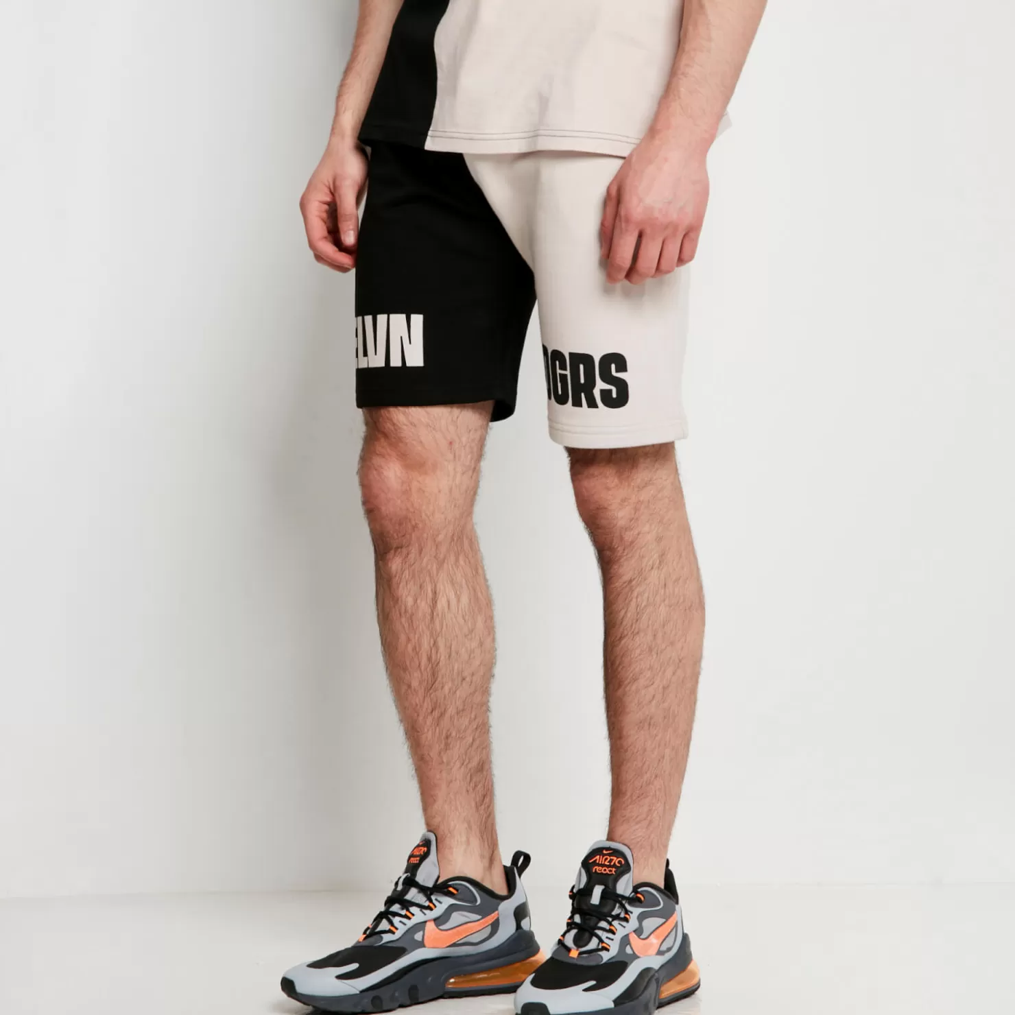 11 Degrees Shorts<Duo Shorts – Stone / Black