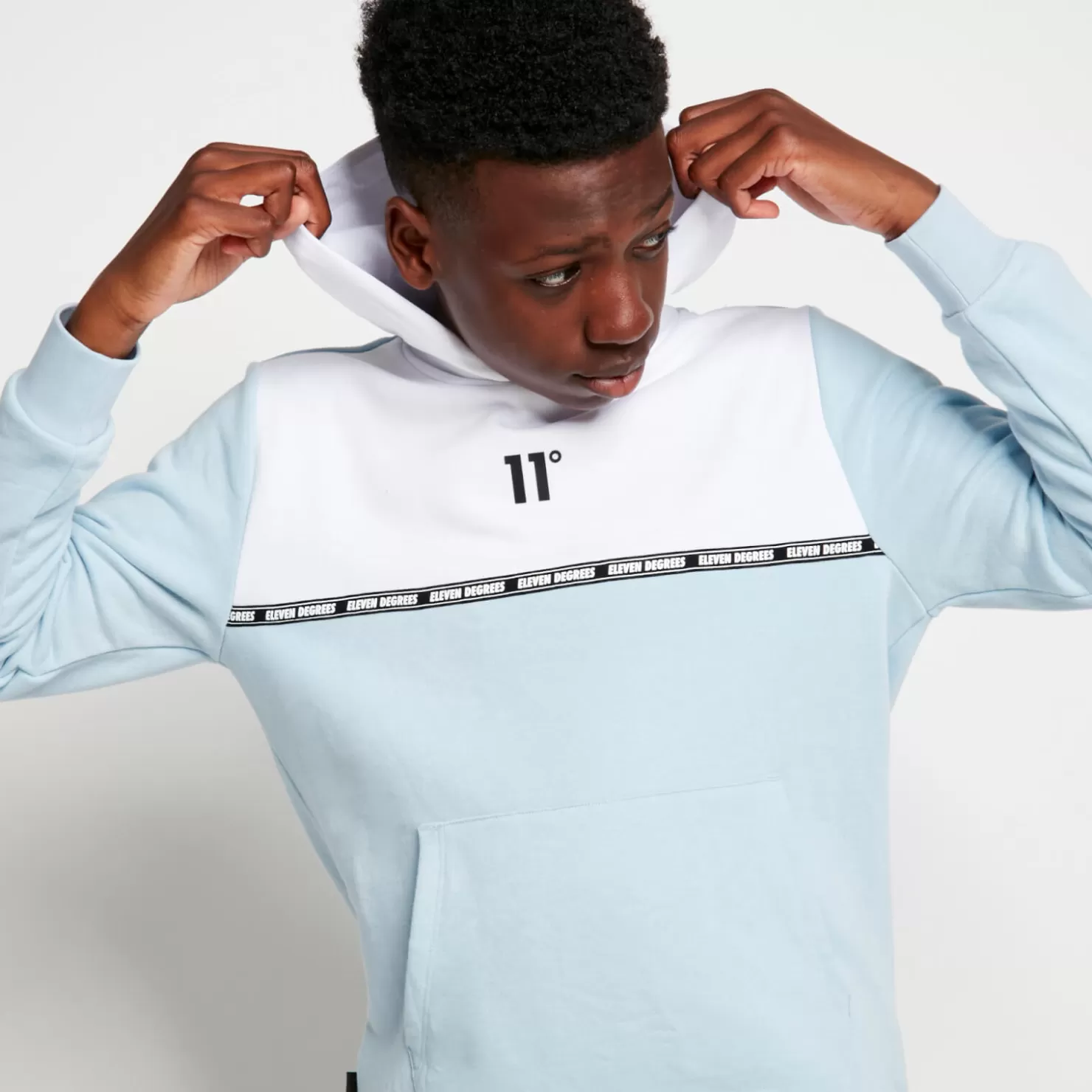 11 Degrees Hoodies<Energy Hoodie – Powder Blue / White