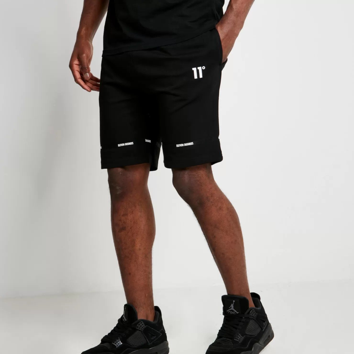 11 Degrees Shorts<Energy Shorts – Black