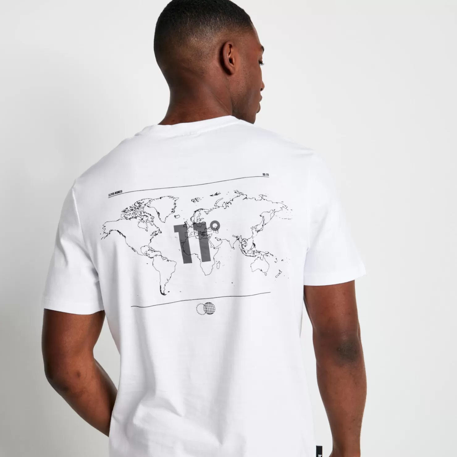 11 Degrees T-Shirts<Global T-Shirt – White