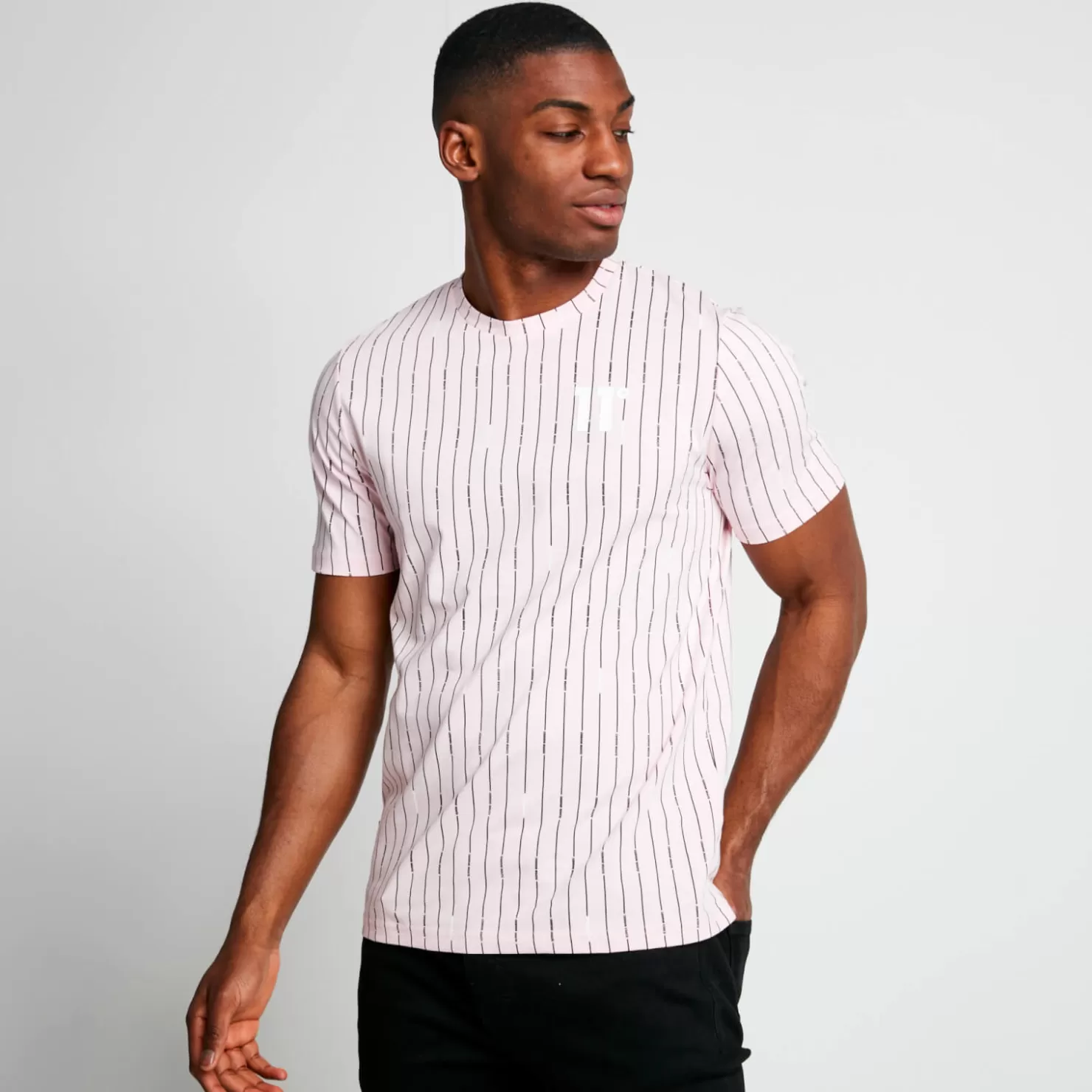 11 Degrees T-Shirts<Stripe V T-Shirt – Light Pink